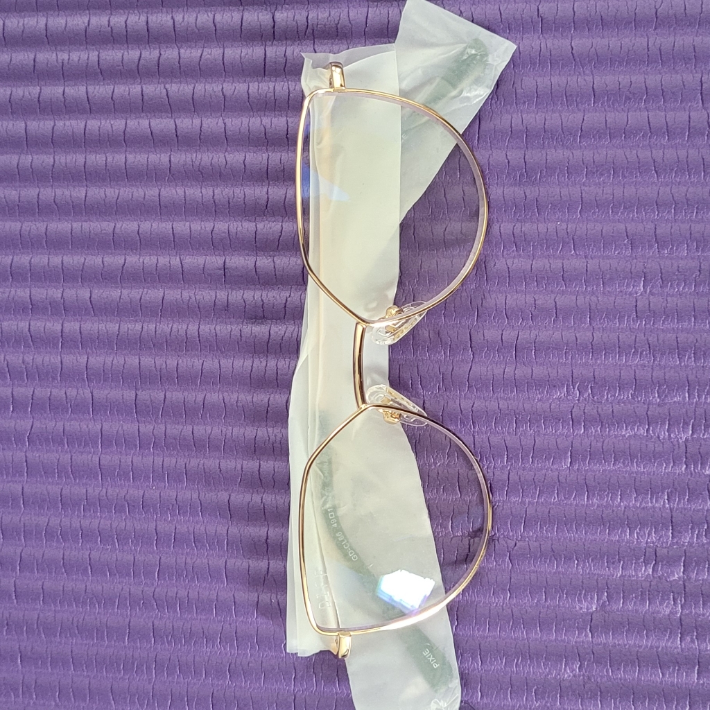 Diff Charitable Eyewear Pixie